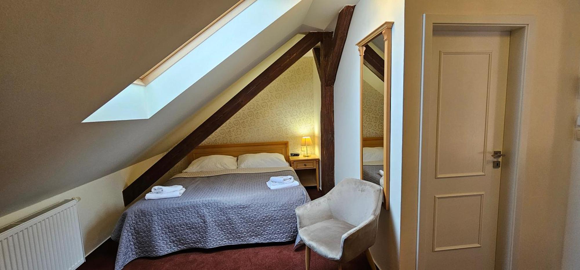 Zamecky Hotel レドニツェ エクステリア 写真