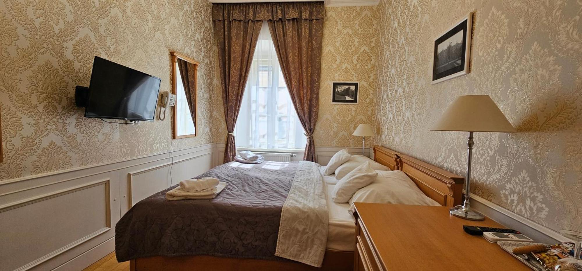 Zamecky Hotel レドニツェ エクステリア 写真