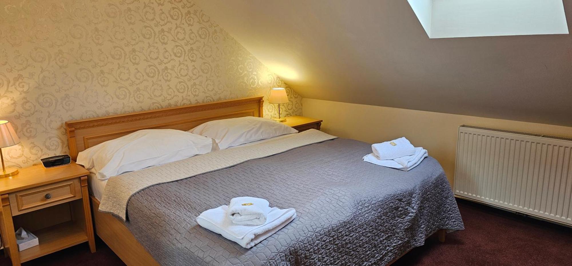 Zamecky Hotel レドニツェ エクステリア 写真